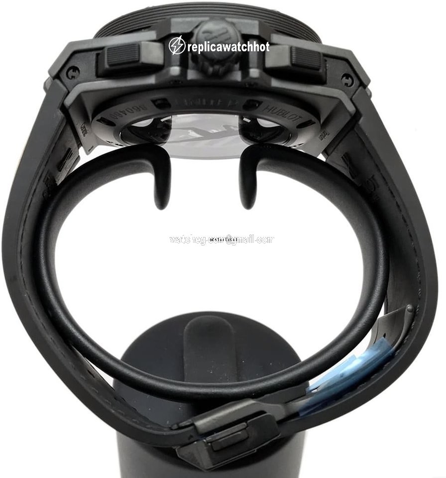 Hublot King Power Mens watch Unisex Automatic Ceramic 703.CI.1129.NR.USB12 4