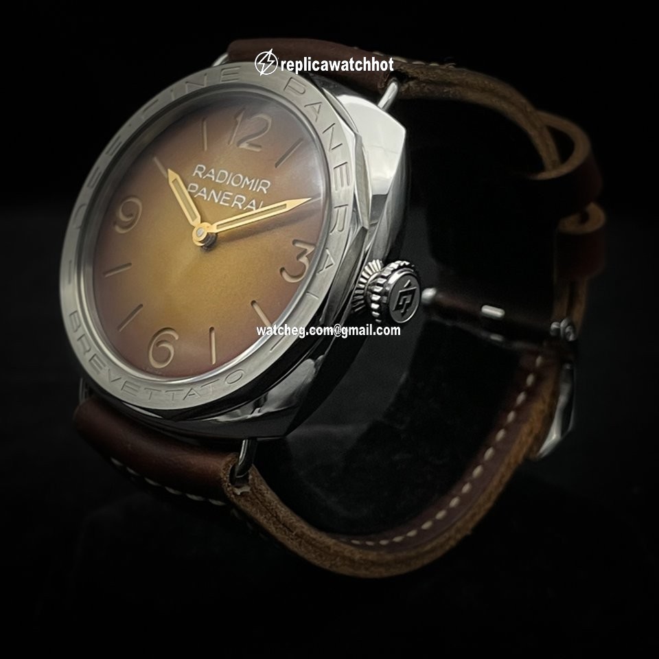 Panerai Special Editions Mens watch Unisex Manual winding Steel PAM 00687 4