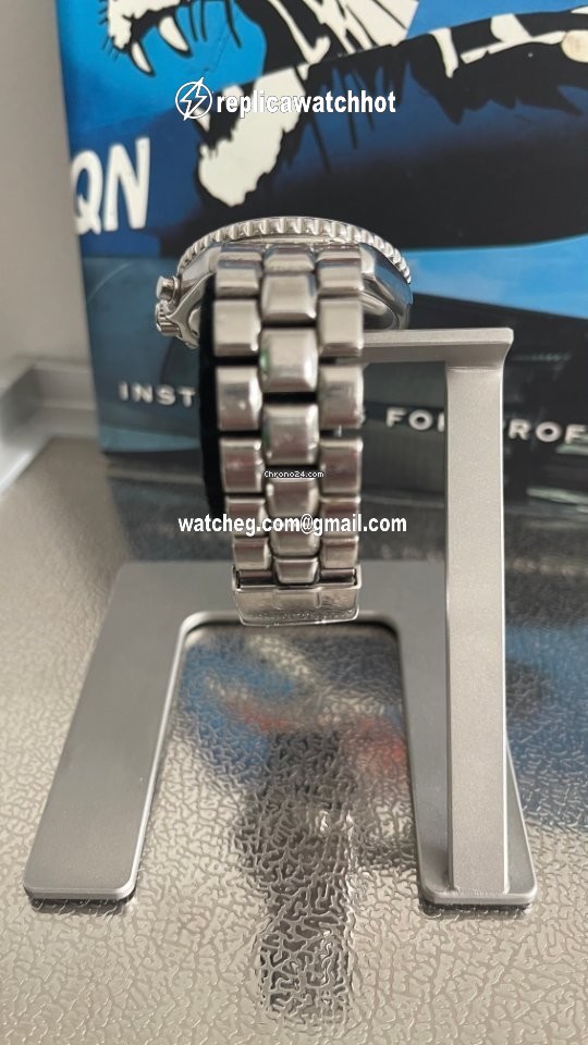 Breitling Mens watch Unisex Quartz Steel A51035 4