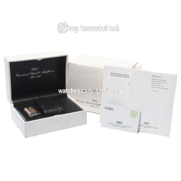 IWC GST Quartz Steel IW372702 4