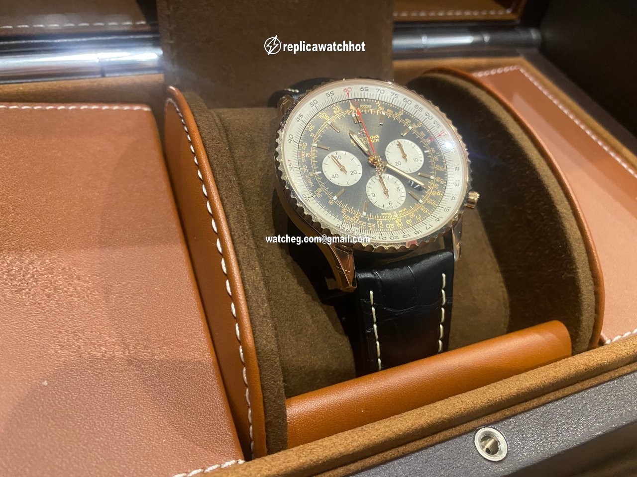 Breitling Navitimer 01 (46 MM) Mens watch Unisex Automatic Rose gold RB0127121F1P1 4