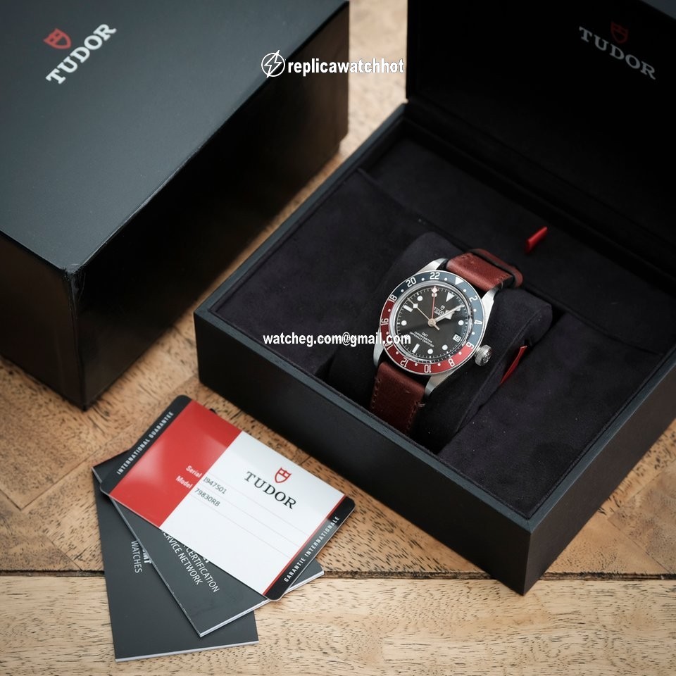 Tudor Black Bay GMT Mens watch Unisex Automatic Steel M79830RB-0002 4