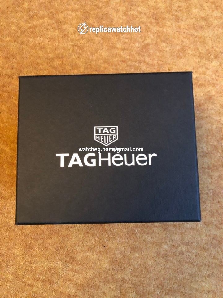 TAG Heuer Monaco Mens watch Unisex Automatic Steel CBL2114.FC6486 4