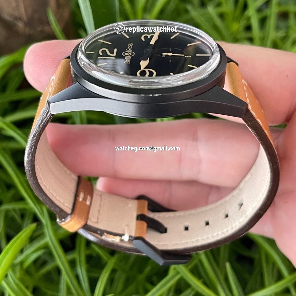Bell & Ross BR V1 Mens watch Unisex Automatic Steel BRV123-HERITAGE 4
