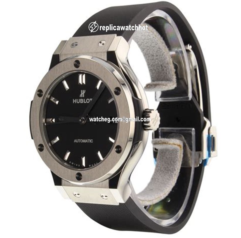 Hublot Classic Fusion 45, 42, 38, 33 mm Mens watch Unisex Automatic Titanium 565.NX.1171.RX 4