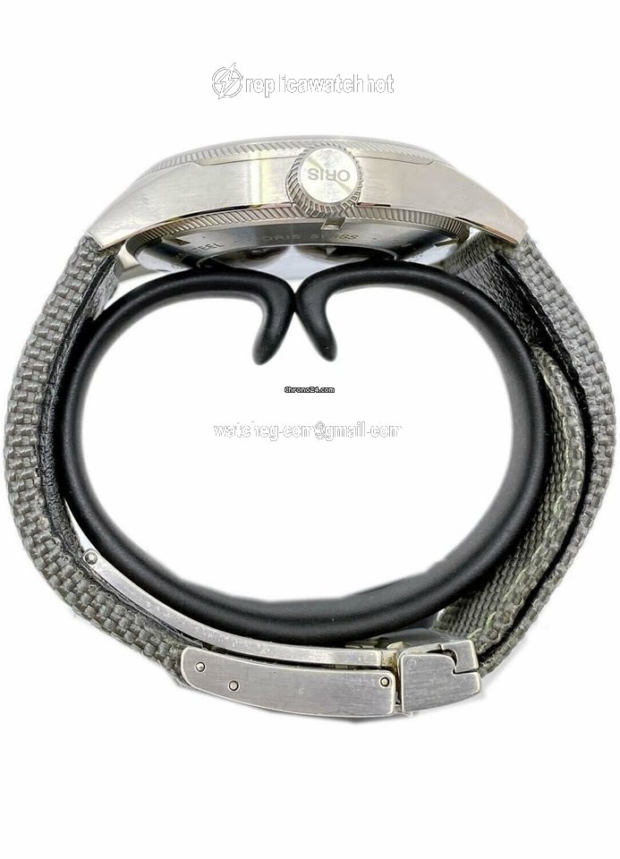 Oris Big Crown ProPilot Day Date Mens watch Unisex Automatic Steel 01-752-7698-4164-07-5-22-17FC 4
