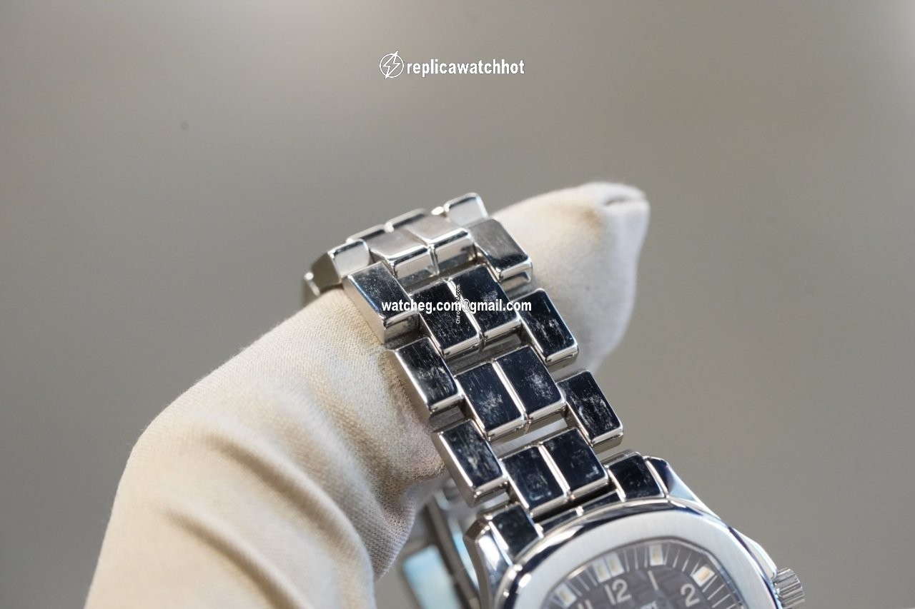 Patek Philippe Aquanaut Womens watch Quartz Steel 4960 1A-001 4