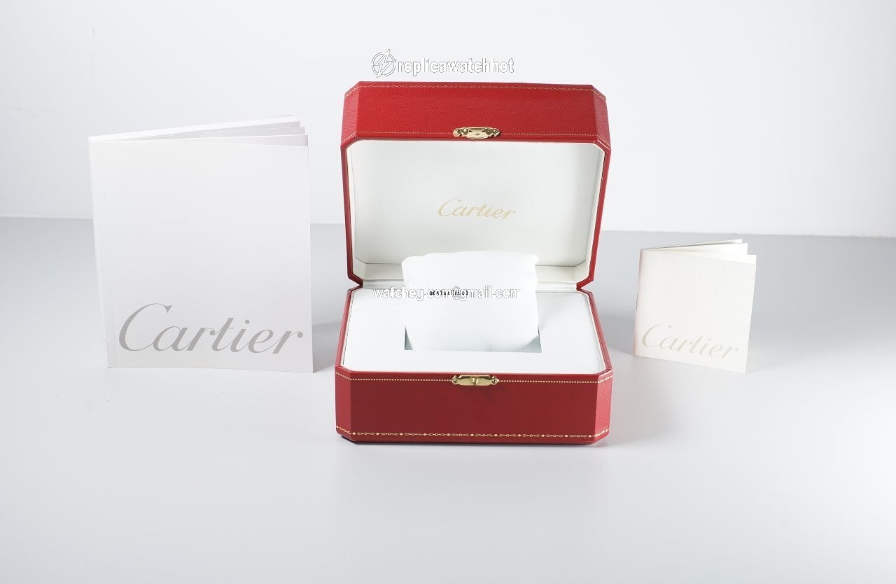 Cartier Tank Americaine Automatic White gold W26055L1 4