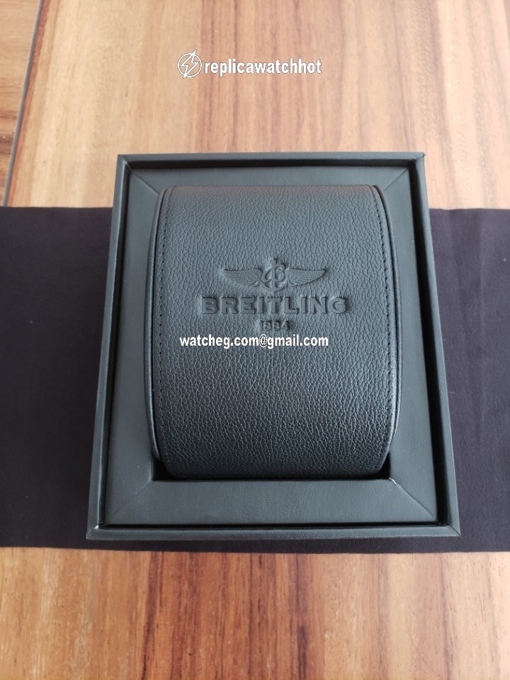 Breitling Navitimer 01 Mens watch Unisex Steel AB012116 BE09 447A 4