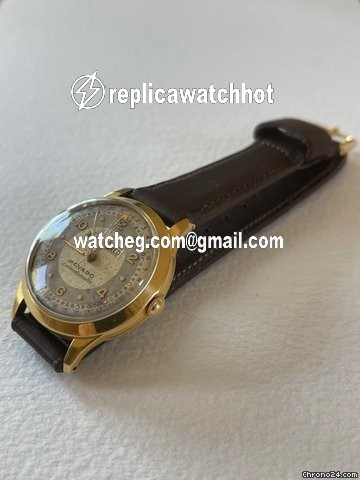 Movado Mens watch Unisex Automatic Yellow gold Movado Calendomatic 4