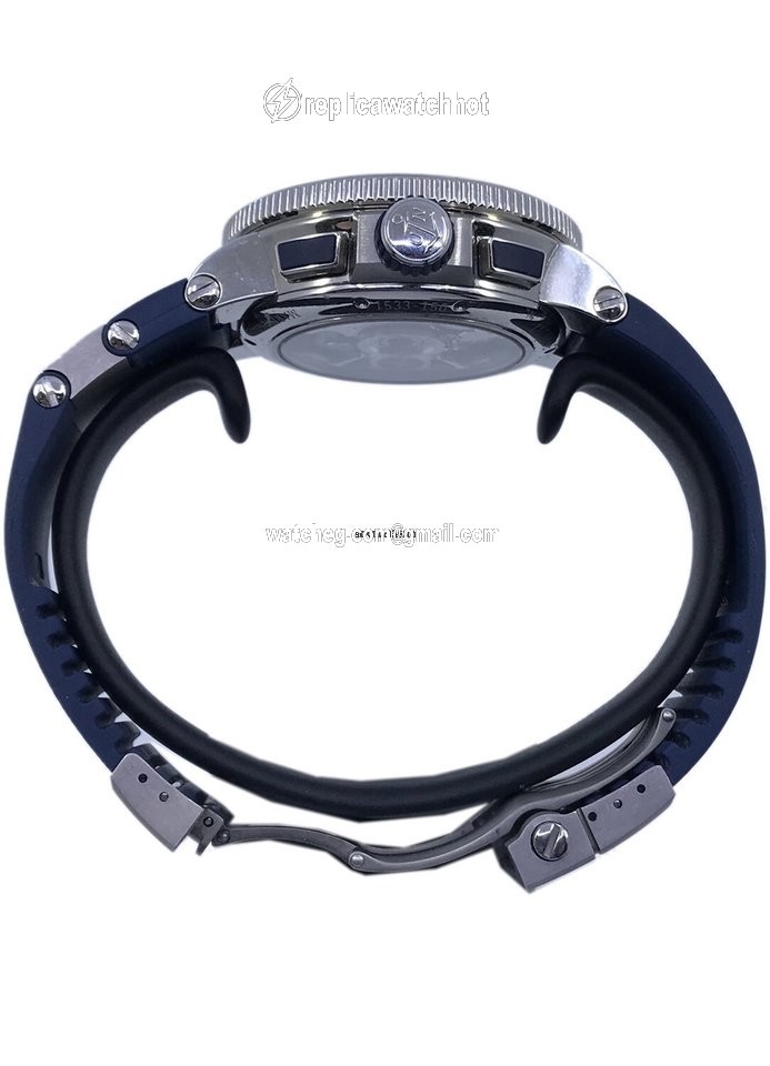 Ulysse Nardin Marine Chronograph Mens watch Unisex Automatic Steel 1533-150-3 43 4