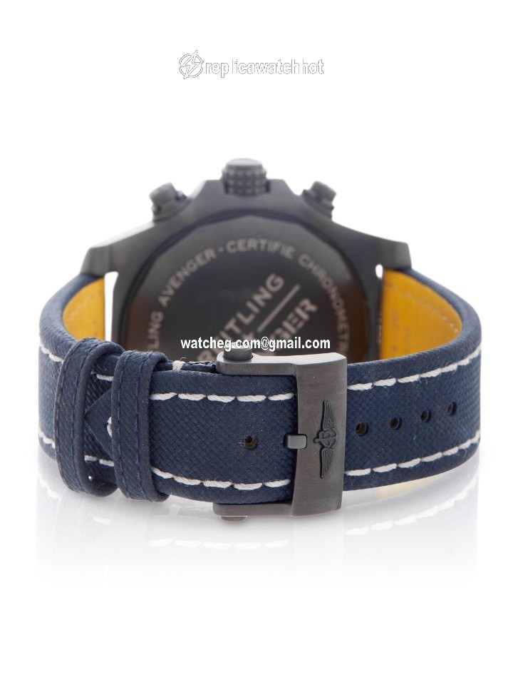 Breitling Super Avenger Mens watch Unisex Automatic Titanium V13375101C1X2 4
