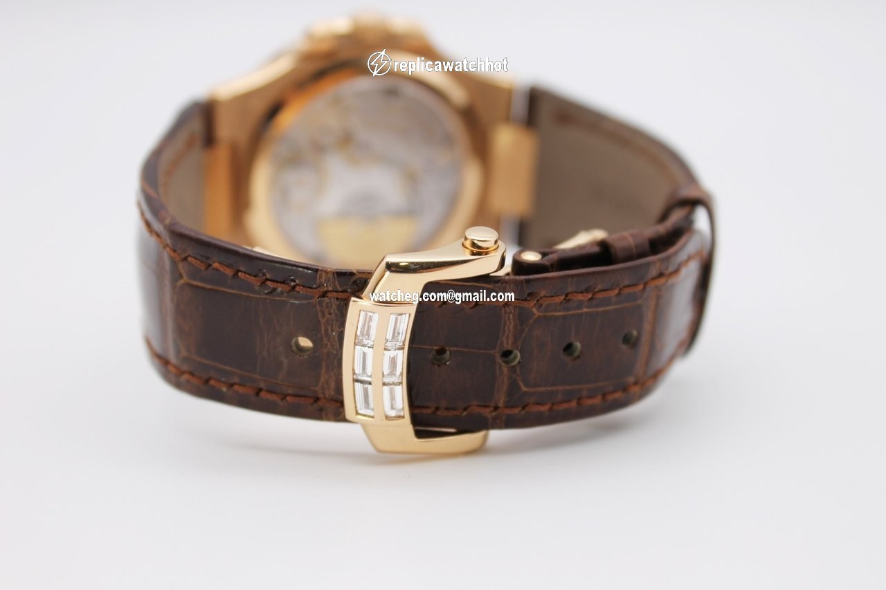 Patek Philippe Nautilus Mens watch Unisex Automatic Rose gold 5724R-001 4