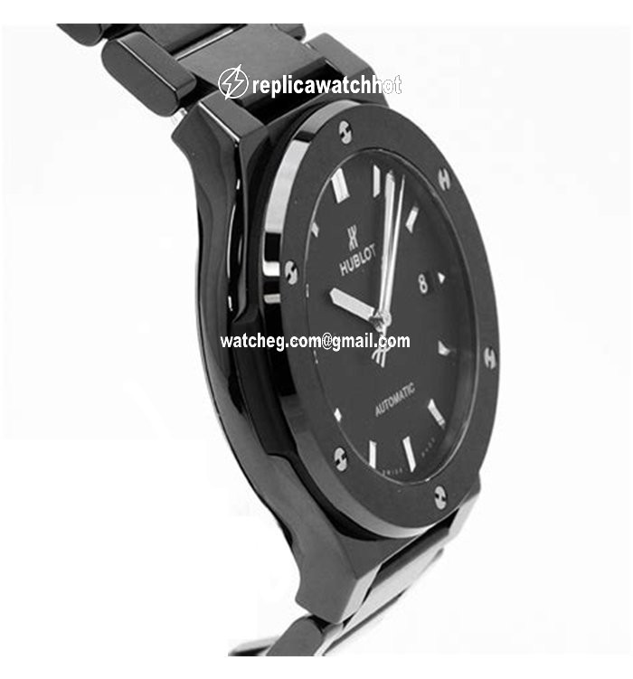 Hublot Classic Fusion 45, 42, 38, 33 mm Mens watch Unisex Automatic Ceramic 510.CM.1170.CM 4