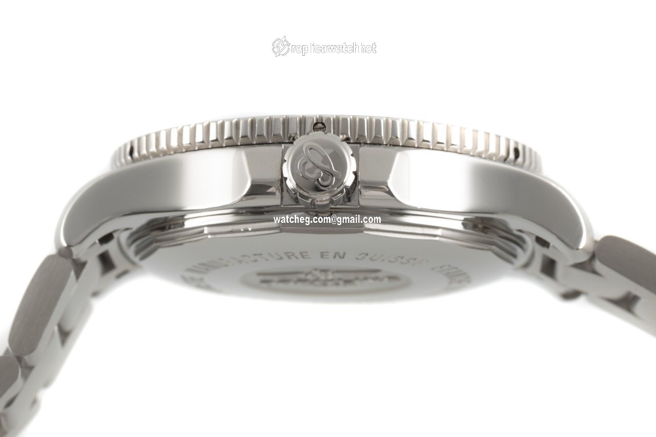 Breitling Superocean II 44 Mens watch Unisex Automatic Steel A17392 4