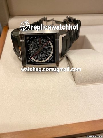 Jaeger-LeCoultre Reverso Squadra World Chronograph Mens watch Unisex Automatic Titanium Q702T670 4