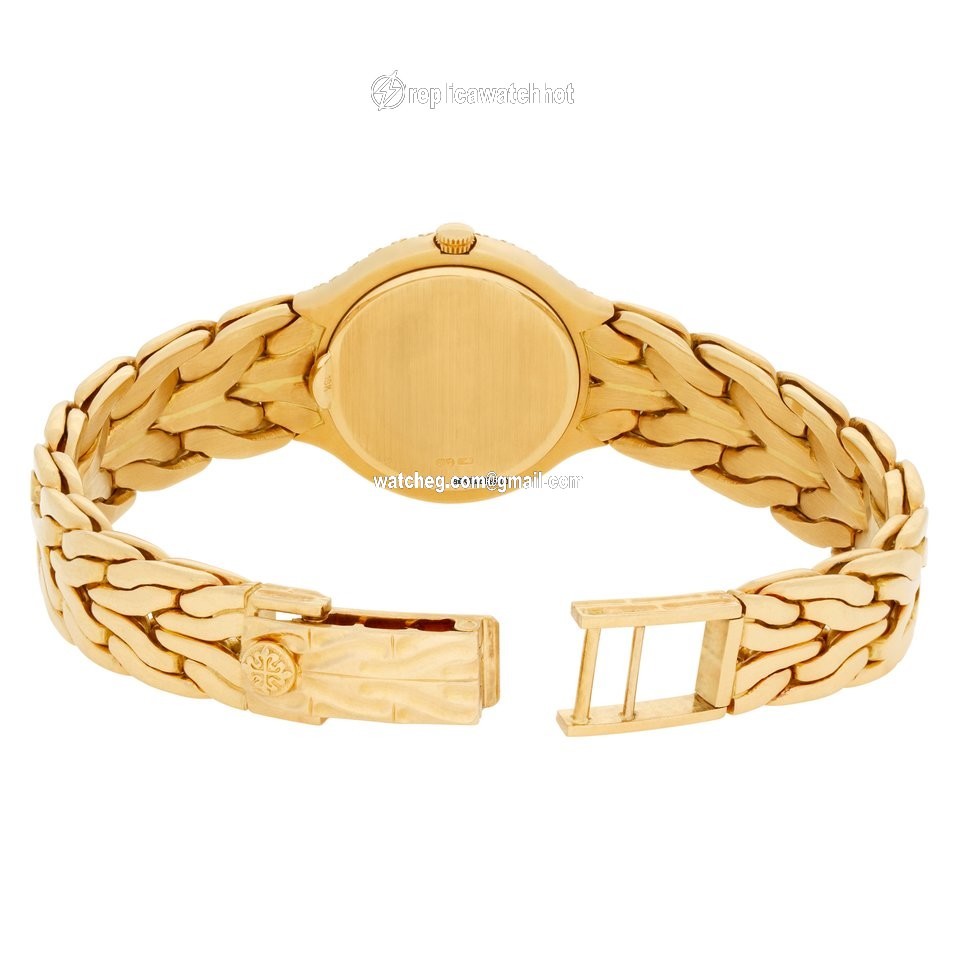 Patek Philippe Quartz 4816 3 4