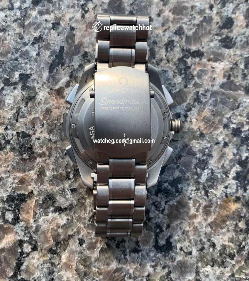 Omega Speedmaster Professional Moonwatch Mens watch Unisex Titanium 3291.50 4