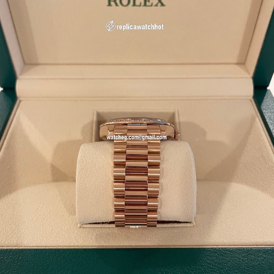 Rolex Day-Date 40 Mens watch Unisex Rose gold Automatic 228345RBR-0006 4