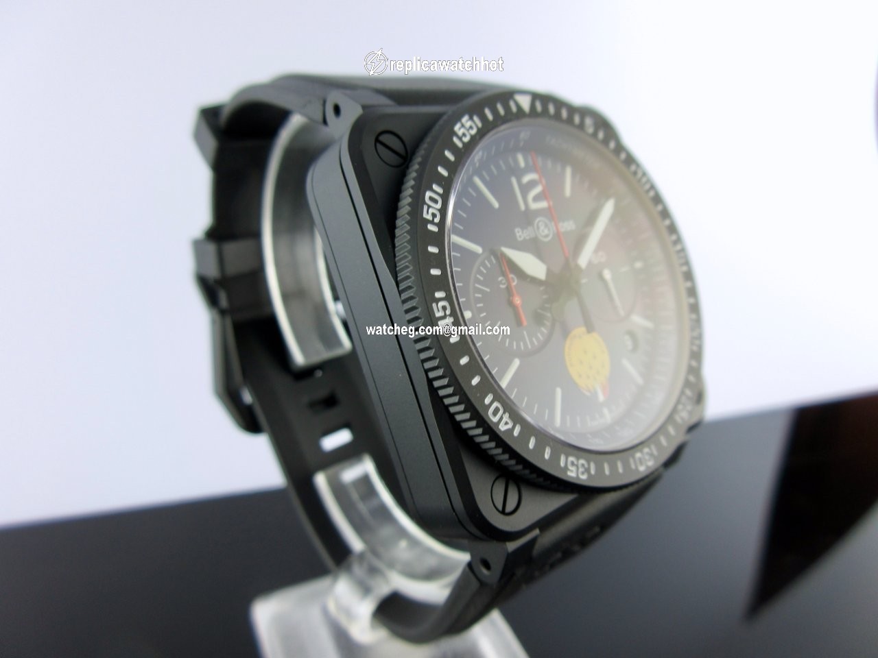 Bell & Ross BR 03-94 Chronographe Mens watch Unisex Automatic Ceramic BR0394-PAF1-CE SRB 4