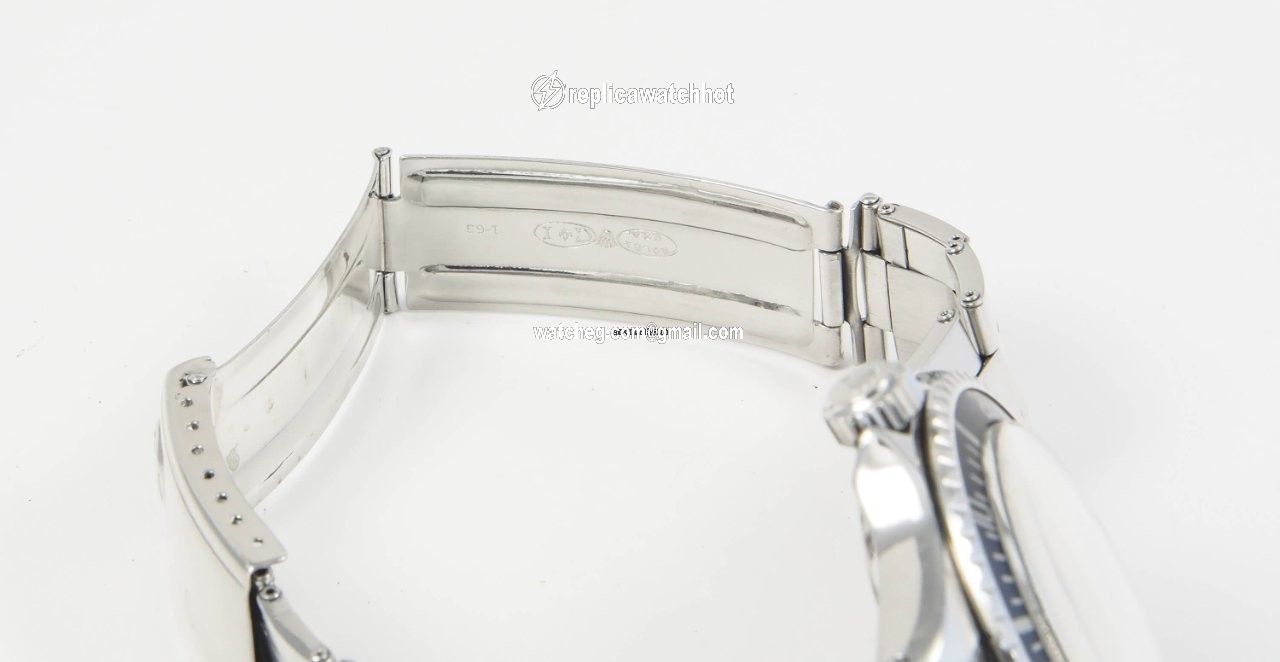 Rolex Submariner (No Date) Mens watch Unisex Steel Automatic 5512 4