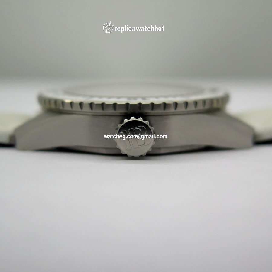 Blancpain Fifty Fathoms Bathyscaphe Womens watch Automatic Steel 5100-1127-NAWA 4