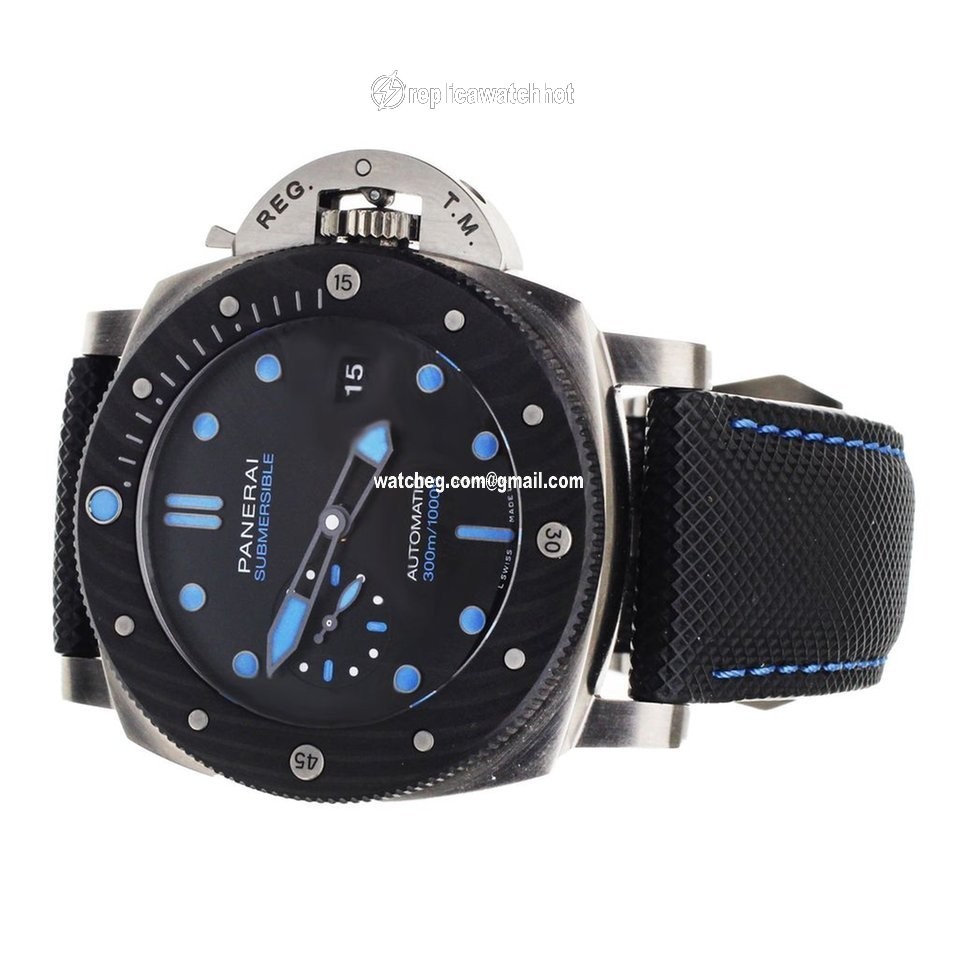 Panerai Luminor Submersible Mens watch Unisex Automatic Steel PAM799 4