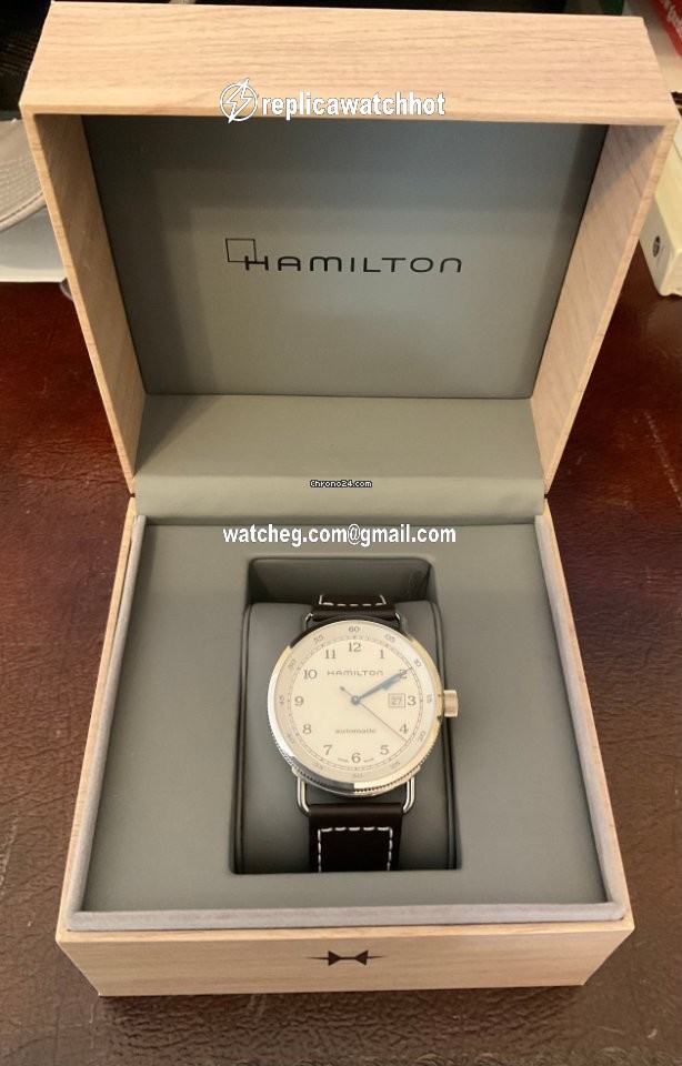 Hamilton Khaki Navy Pioneer Mens watch Unisex Automatic Steel H77715553 4
