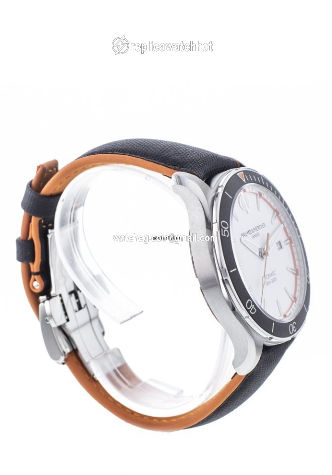 Baume & Mercier Clifton Automatic Steel MOA10337 4