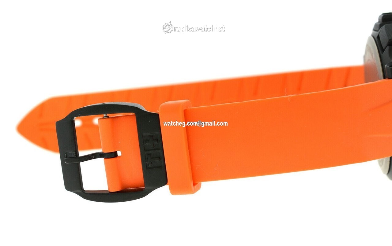 Tissot T-Race Touch Aluminum T081.420.97.057.02 4