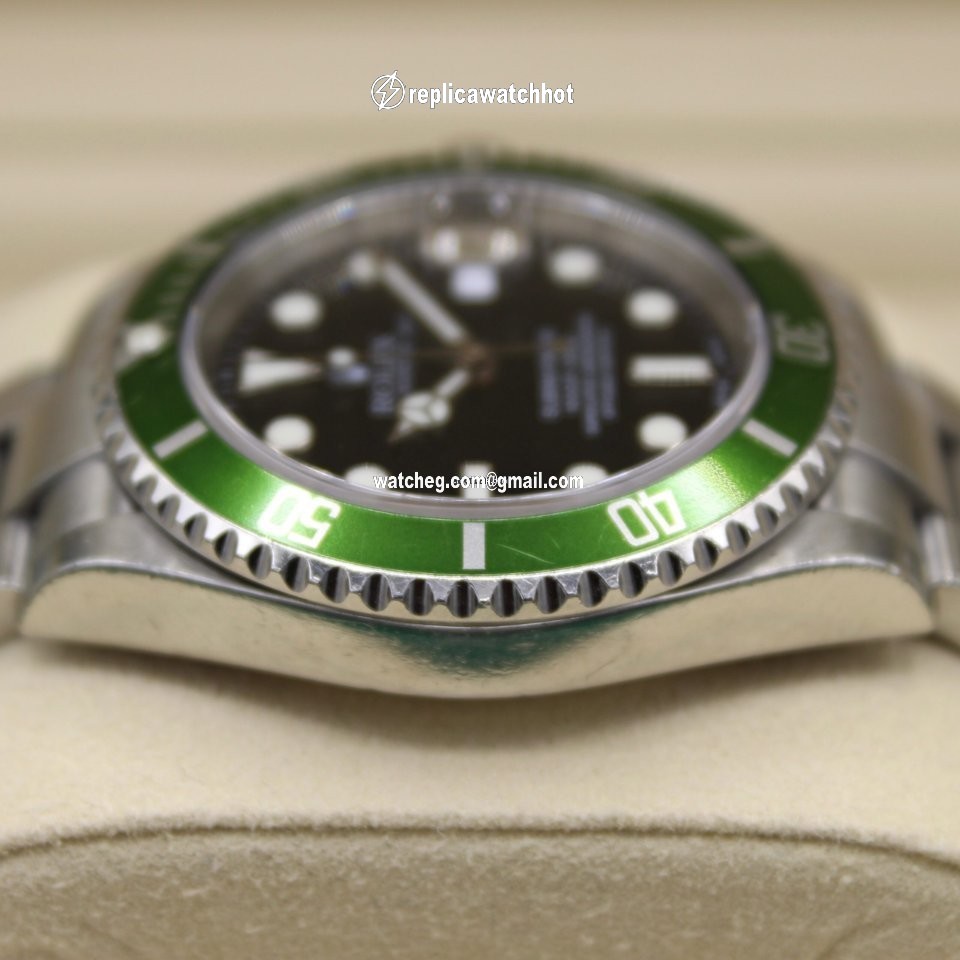 Rolex Submariner Date Steel Automatic 16610 LV 4