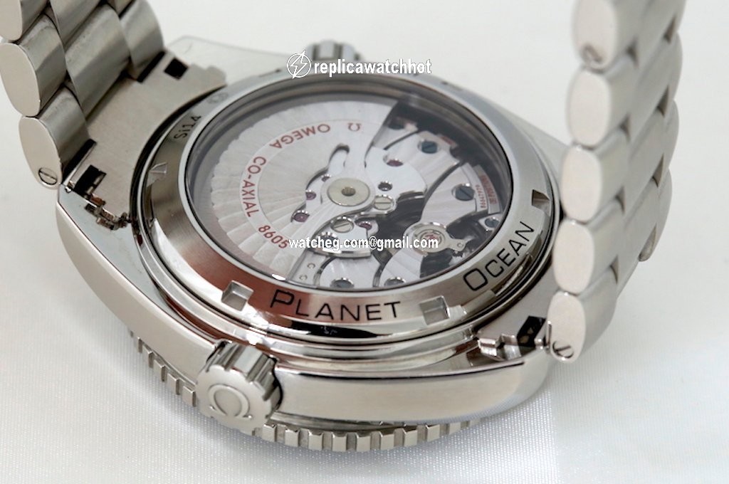 Omega Seamaster Planet Ocean Mens watch Unisex Automatic Steel 232.30.44.22.01.002 4