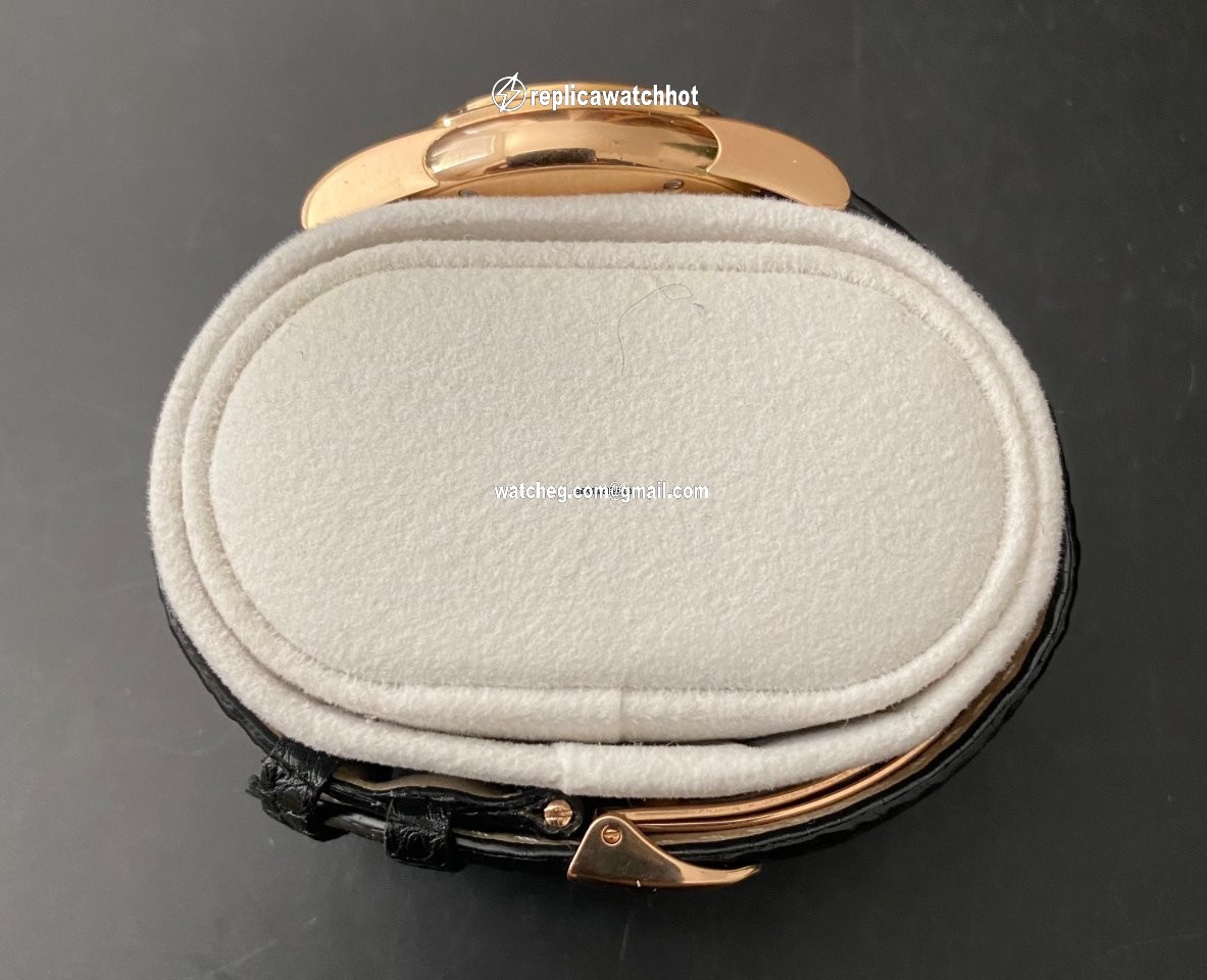 Girard Perregaux Ferrari Mens watch Unisex Automatic Rose gold 8025 4