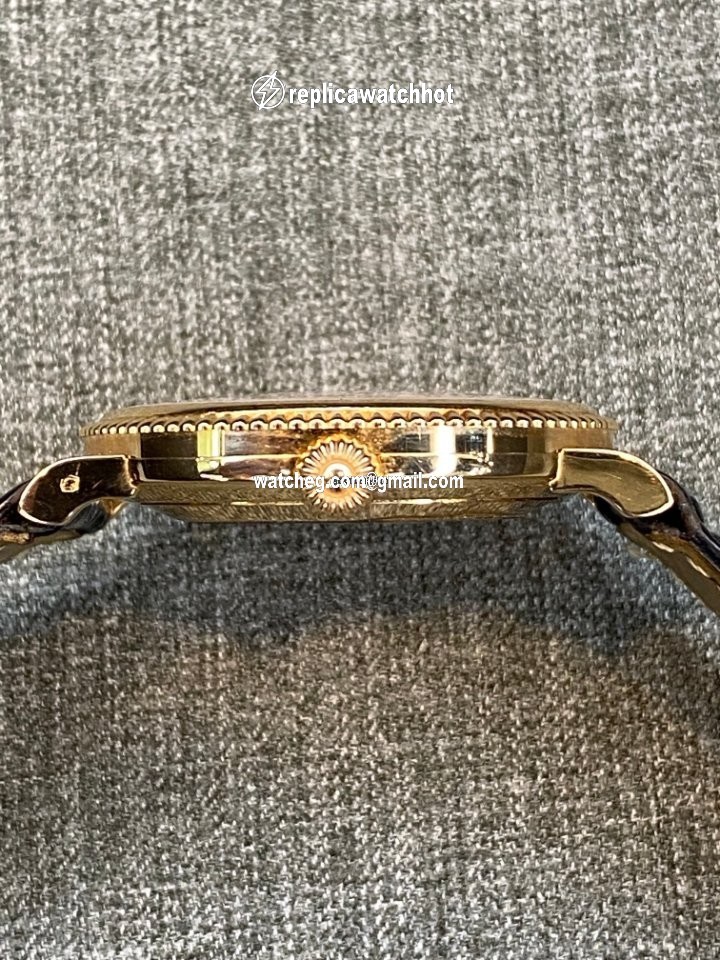 Patek Philippe Travel Time Mens watch Unisex Manual winding Rose gold 5034J-001 4