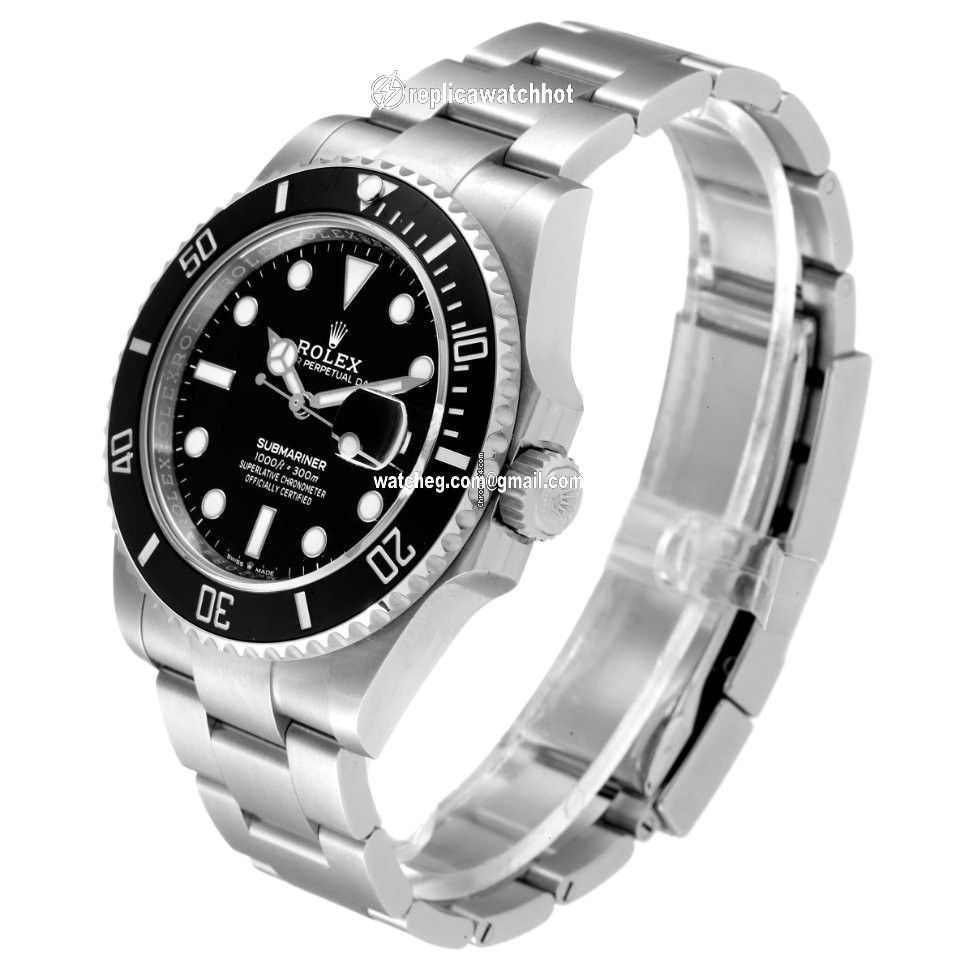 Rolex Submariner Date Mens watch Unisex Steel Automatic 126610 4