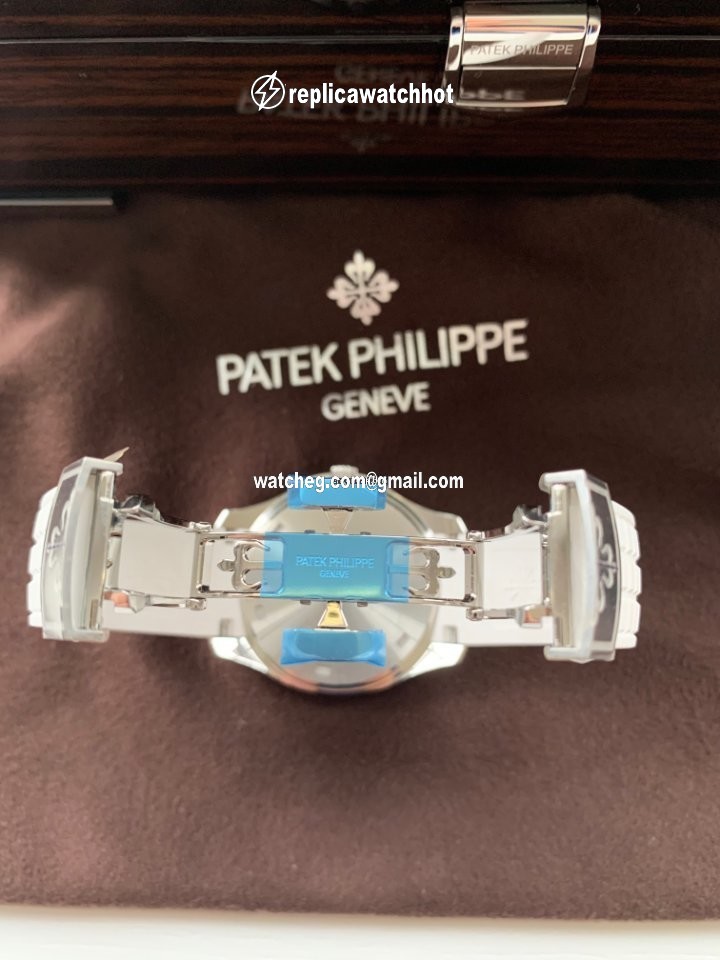 Patek Philippe Quartz Steel 5267 200A-010 4