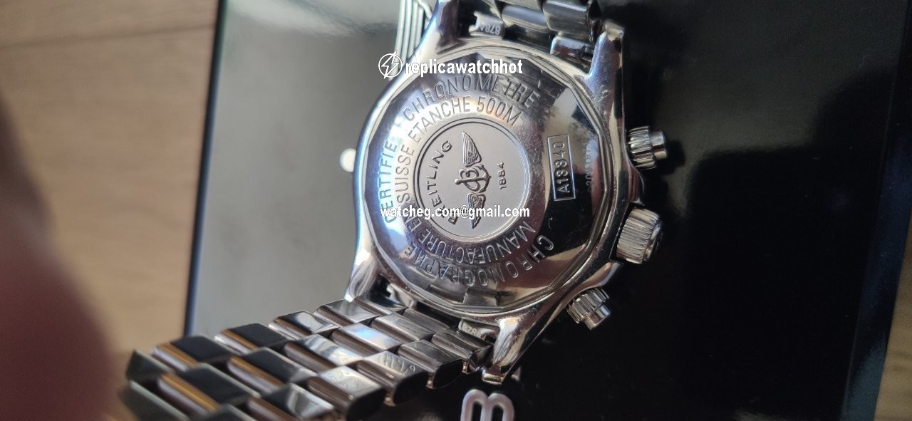 Breitling Superocean Chronograph II Mens watch Unisex Automatic Steel A1334011 G549 4