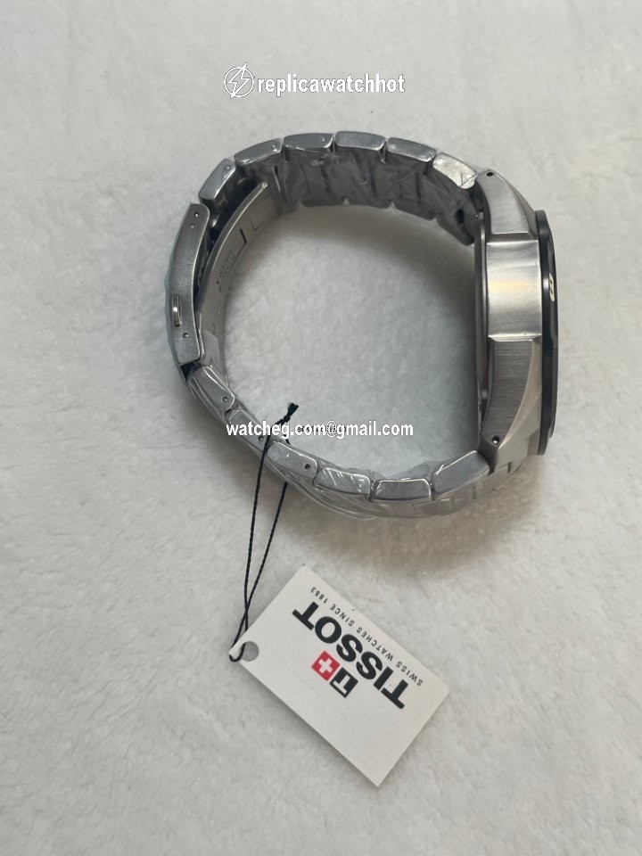 Tissot T-Touch Expert Solar Mens watch Unisex Quartz Titanium T091.420.44.051.00 4