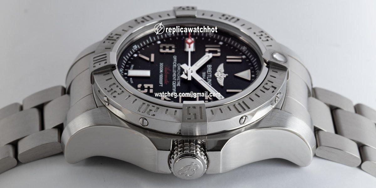 Breitling Avenger II Seawolf Mens watch Unisex Automatic Steel A17331101B2A1 4