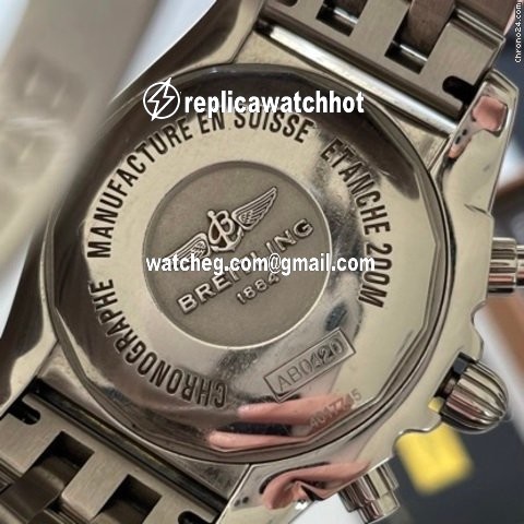 Breitling Chronomat 44 GMT Mens watch Unisex Automatic Steel AB042011 BB56 4