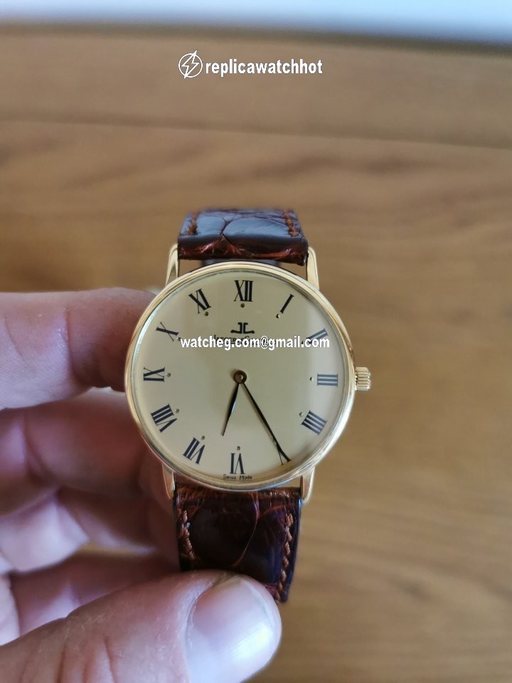 Jaeger-LeCoultre Mens watch Unisex Quartz Yellow gold 111.1.09 4