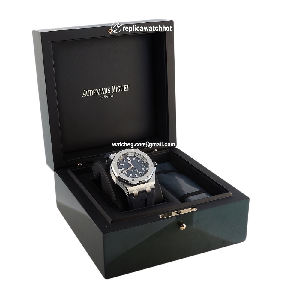 Audemars Piguet Royal Oak Offshore Diver Mens watch Unisex Automatic Steel 15720ST.00.A027CA.01 4