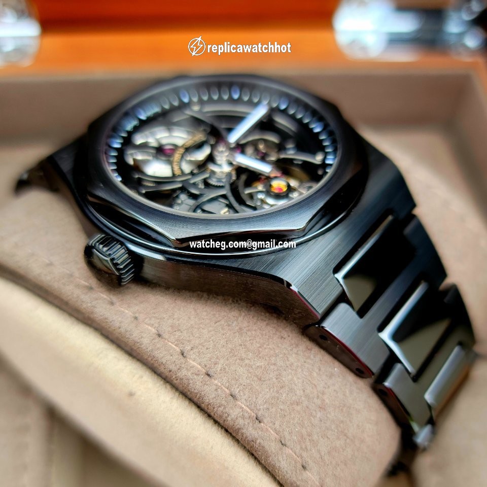Girard Perregaux Laureato Mens watch Unisex Automatic Ceramic 81015-32-001-32A 4