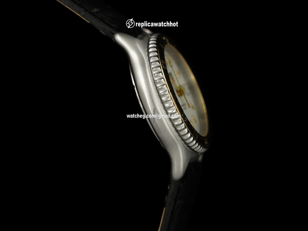 TAG Heuer Mens watch Unisex Quartz Gold Steel 8268ST 4