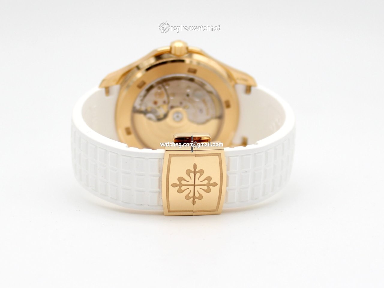 Patek Philippe Aquanaut Womens watch Automatic Rose gold 5268 200R or 5268 4
