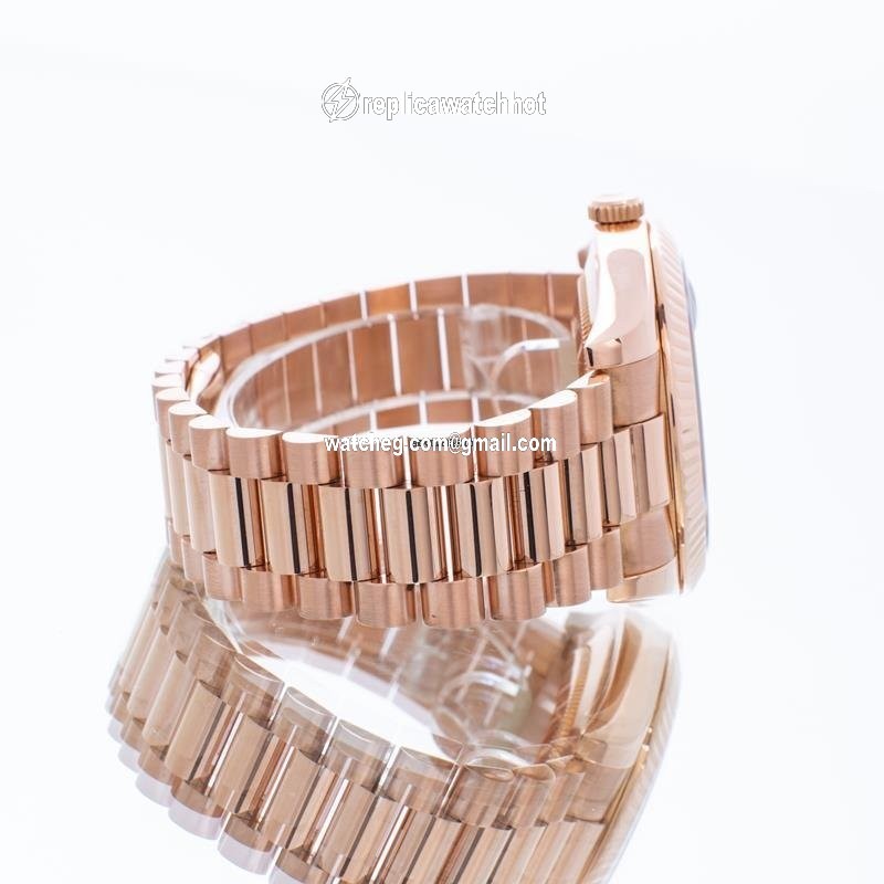 Rolex Day-Date II Mens watch Unisex Rose gold Automatic 218235 4