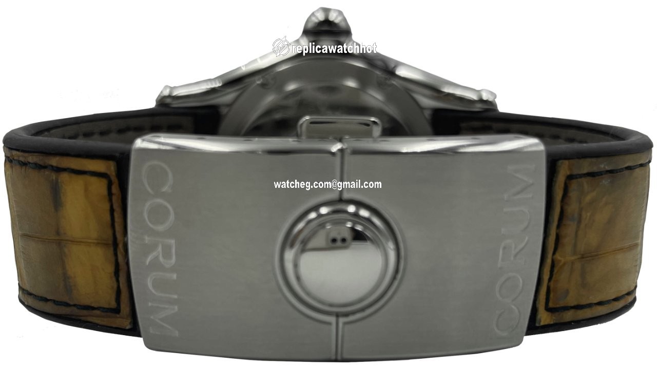 Corum Bubble Mens watch Unisex Quartz Steel 163.250.20 4