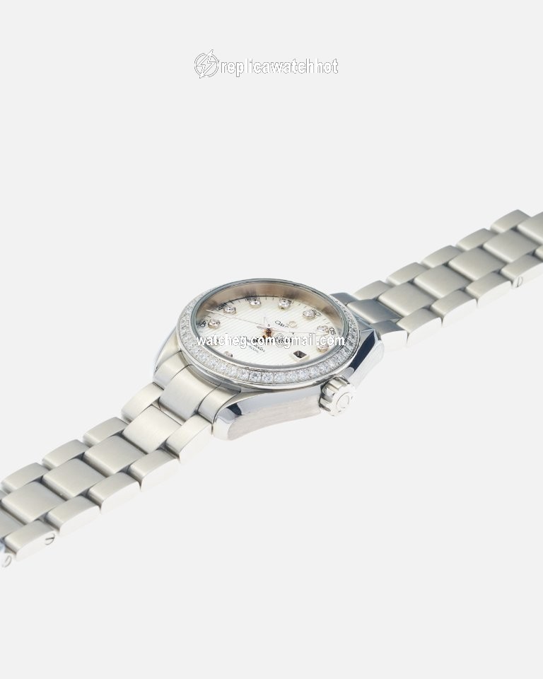 Omega Seamaster Aqua Terra Womens watch Quartz Steel 231.15.30.61.55.001 4