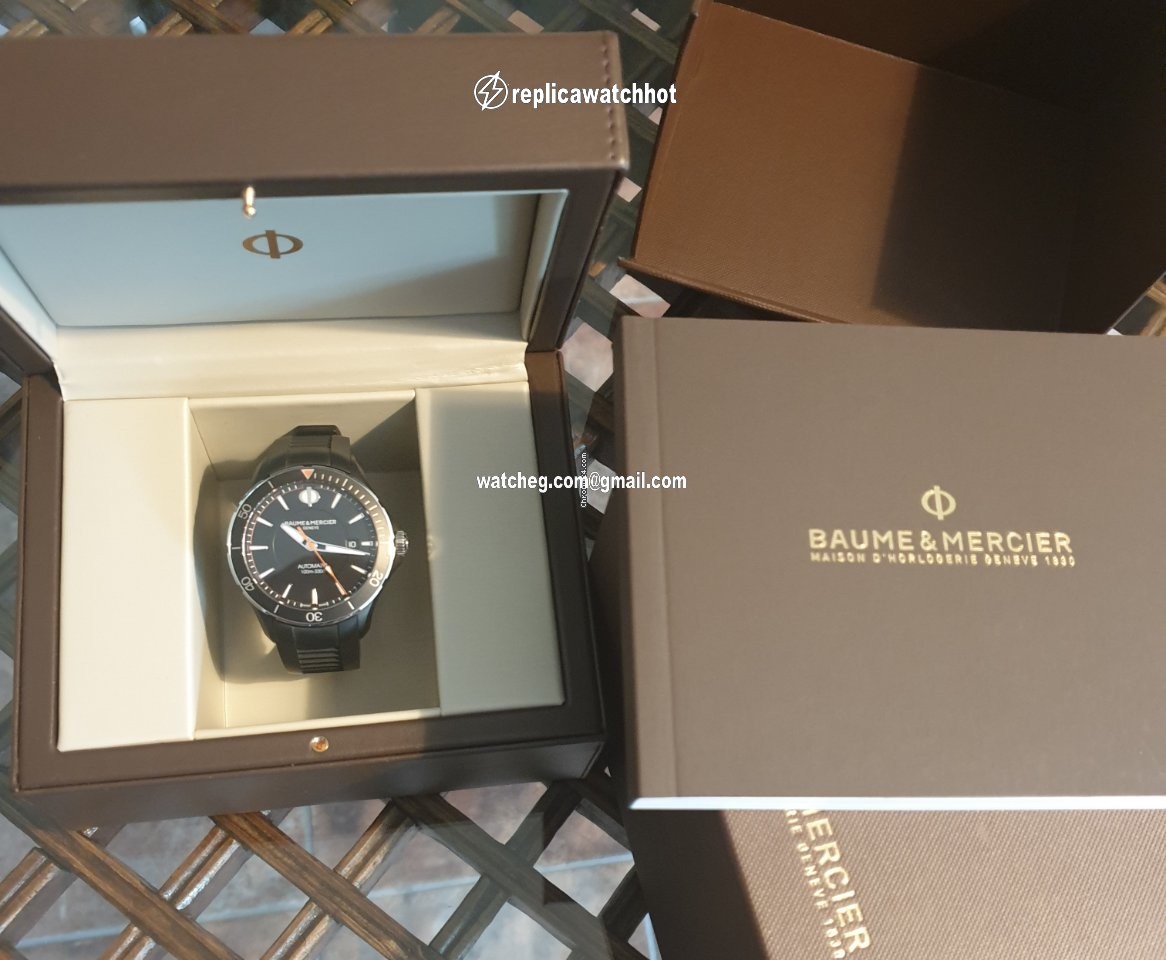 Baume & Mercier Clifton Mens watch Unisex Automatic Steel 6004216 4