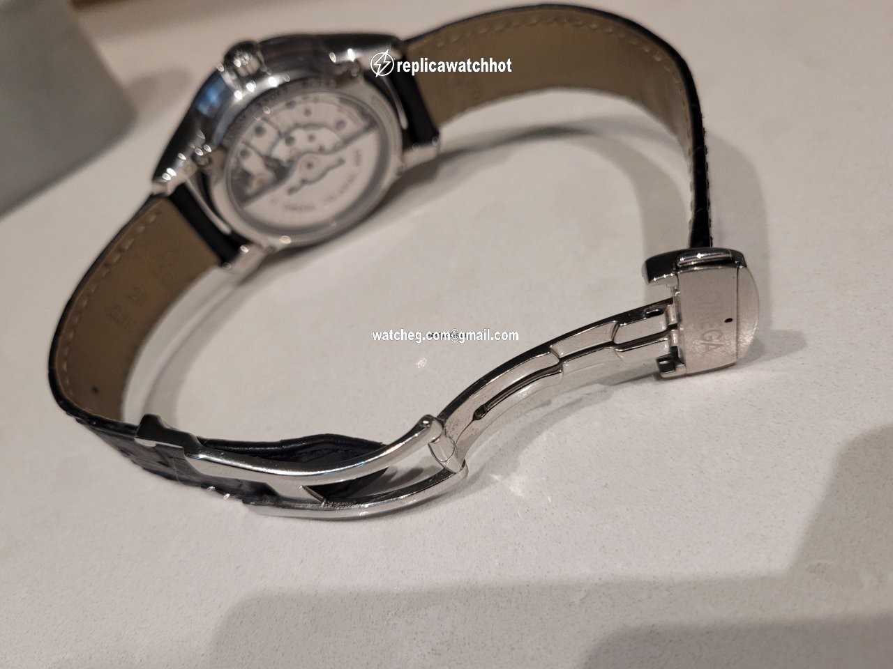 Omega De Ville Hour Vision Mens watch Unisex Automatic Steel 431.33.41.22.03.001 4